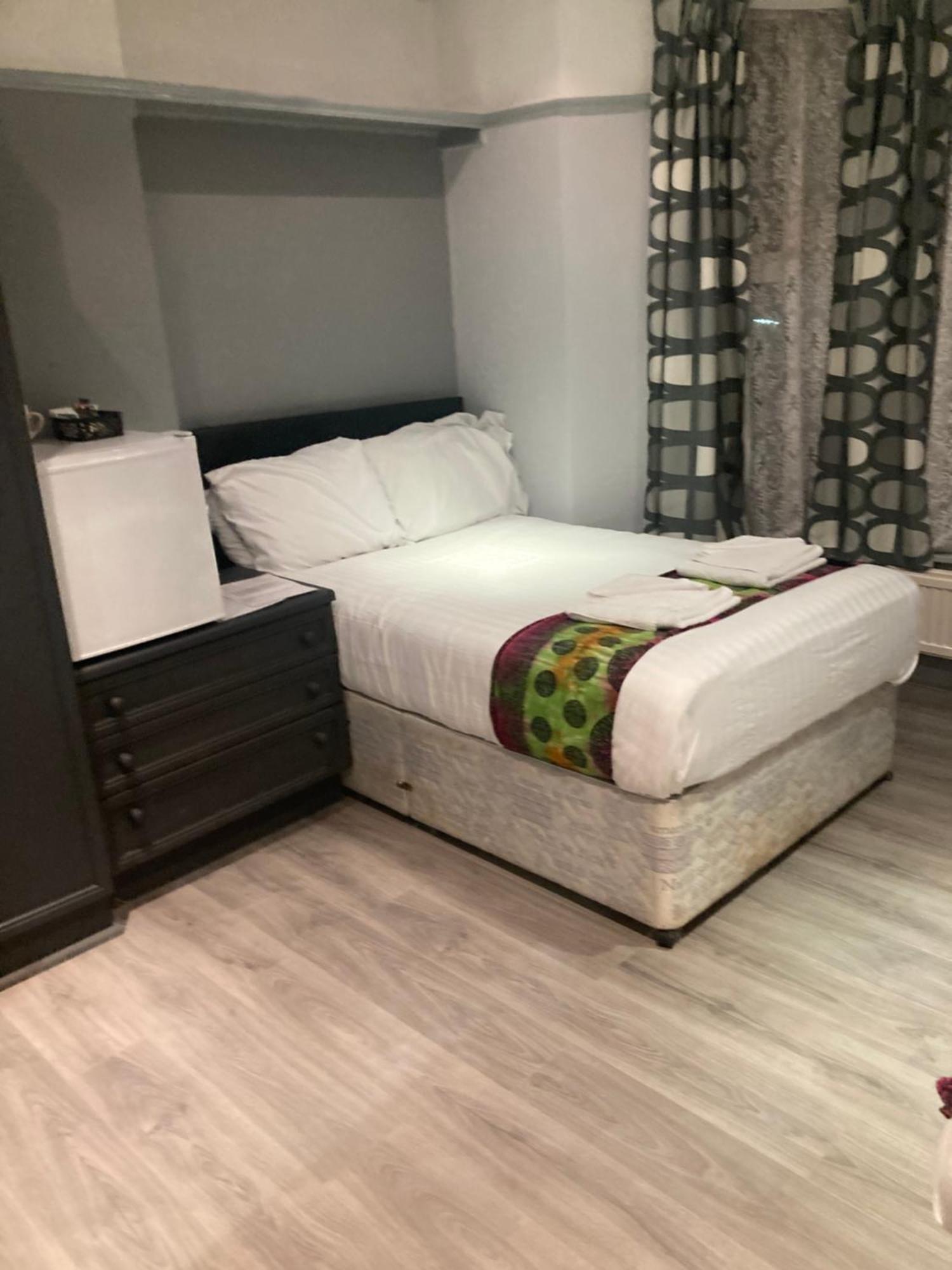 Abingdon Lodge Hotel 赖德 外观 照片
