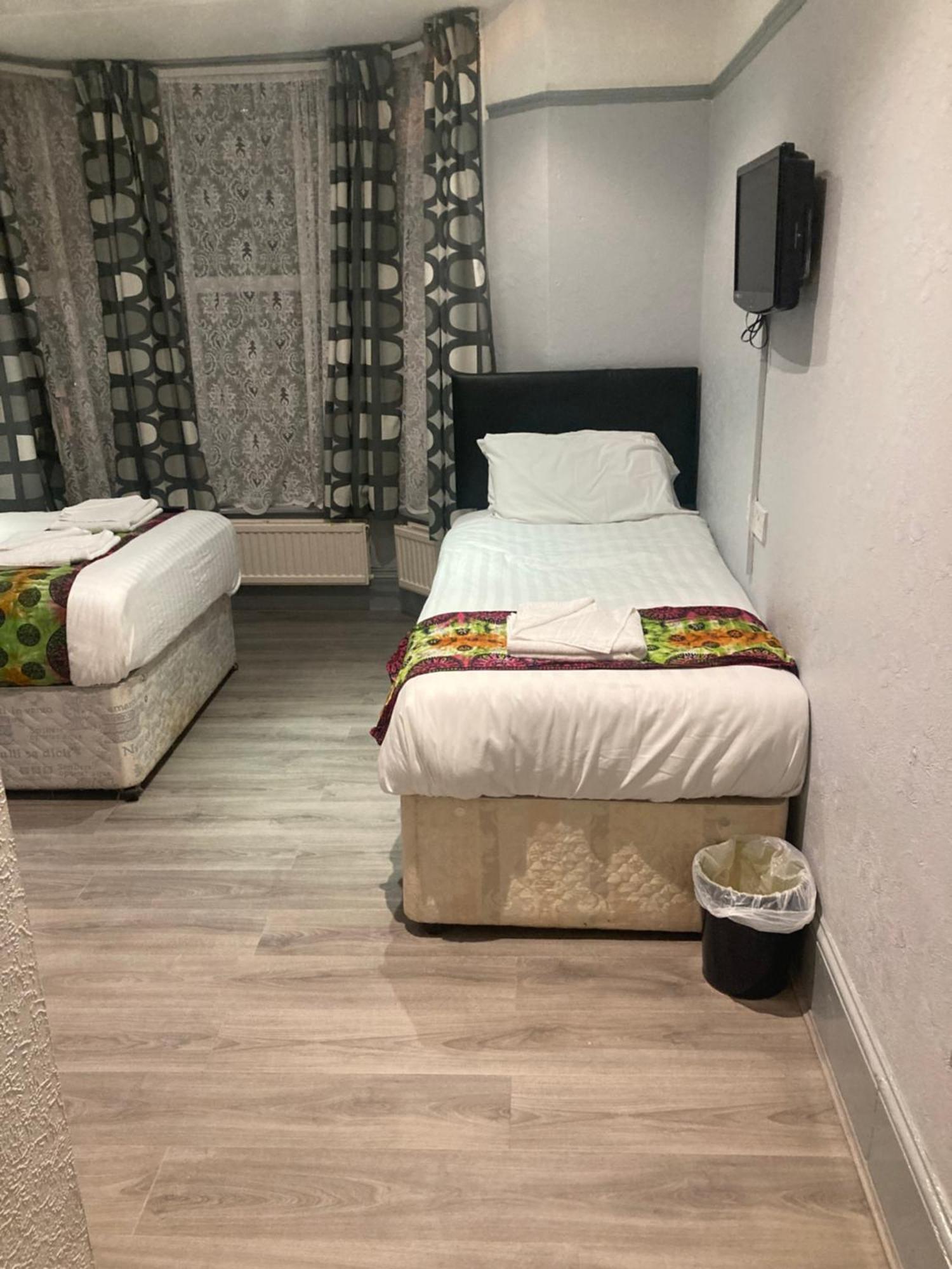 Abingdon Lodge Hotel 赖德 外观 照片