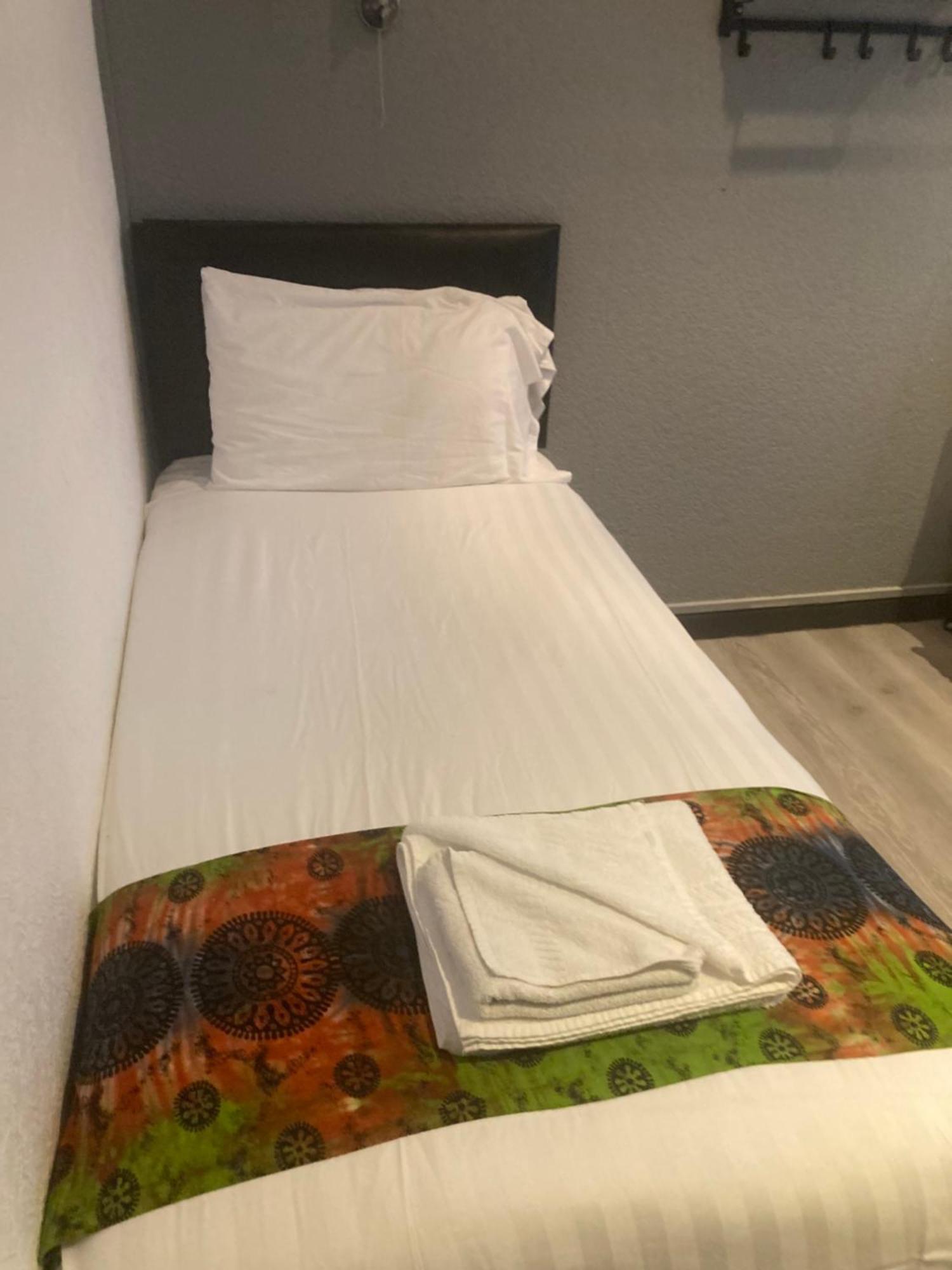 Abingdon Lodge Hotel 赖德 外观 照片